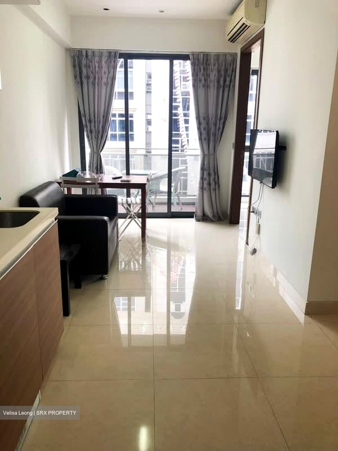 Centra Loft (D14), Apartment #559375301